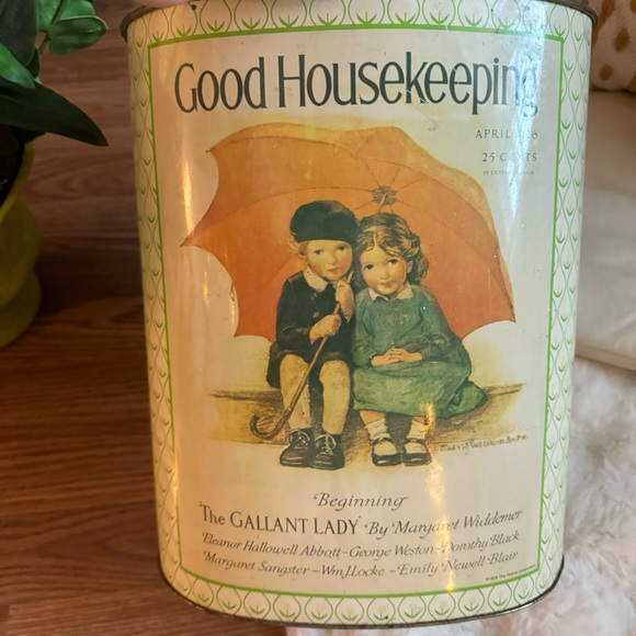 1926 Good Housekeeping Waste Basket - Picture 6 of 7